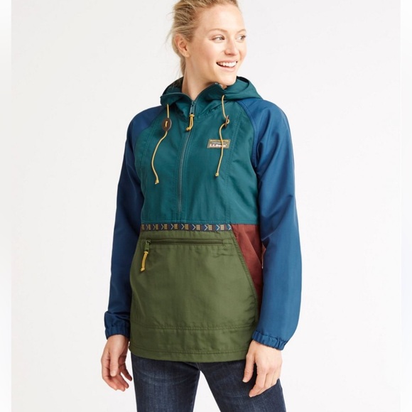 L.L. Bean Jackets & Blazers - L.L. Bean Women's Mountain Classic Anorak,
Spruce/Tuscan Olive Jacket Size Small